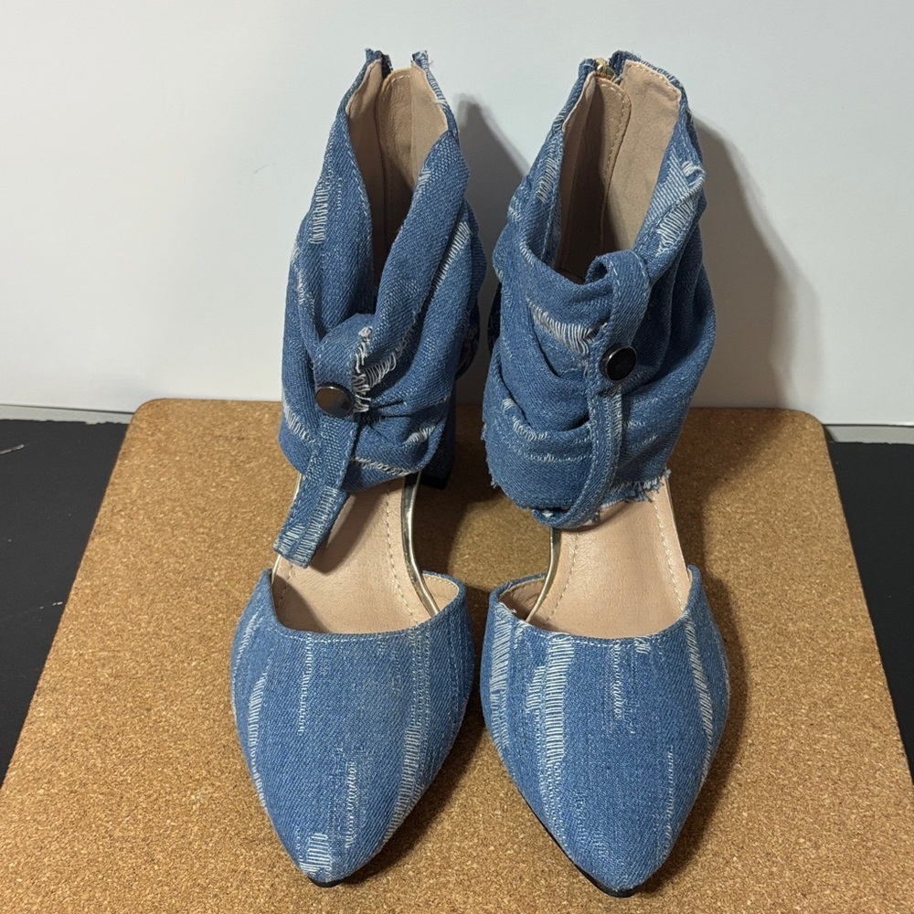 Denim Ankle Strap Women's Shoes Size 36/6US 2” Heel Unique Coastal Cowgirl